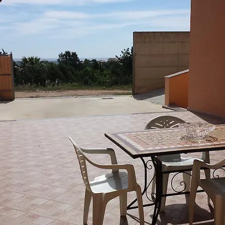 Appartamenti Al Mare In Sardegna La Caletta